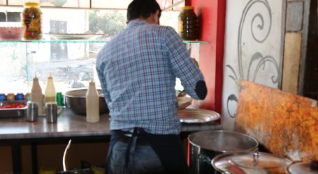 كيف انتشرت المطاعم الدمشقية في إدلب وأصبح مقصدا للمدنيين؟