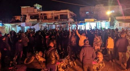 درعا على صفيح ساخن.. النظام يعتقل امرأة والعشرات يردون بالاحتجاجات