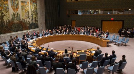 مجلس الأمن يوافق على إدخال المساعدات إلى سوريا عبر معبر واحد فقط