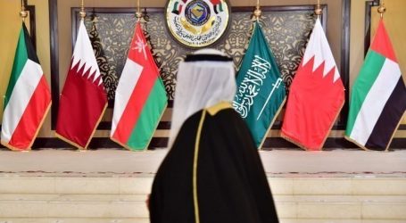 السعودية وقطر تتفقان على فتح المجال الجوي والحدود البرية والبحرية