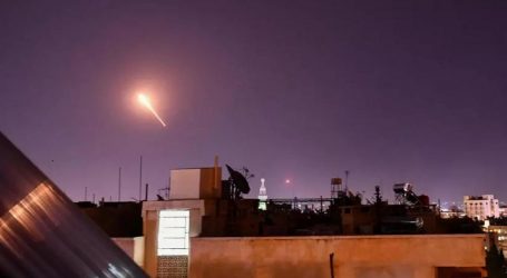 إسرائيل تقصف مواقع جديدة جنوبي سوريا مستهدفة حزب الله