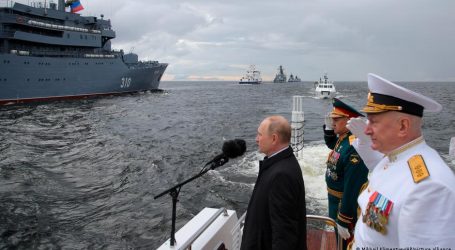 روسيا تحتفل بعيد الأسطول البحري الروسي في طرطوس
