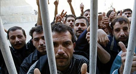 الشبكة السورية: السلطة السورية أفرجت عن 7000 معتقل من أصل 135 ألف
