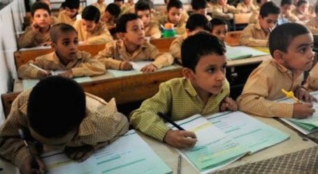 مدارس حمص تطالب الطلاب بجمع التبرعات من أجل المواصلات