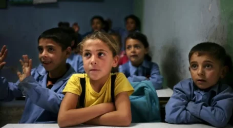 الحكومة اللبنانية توقف تعليم الطلاب السوريين في مدارسها   