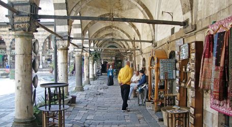 إغلاق سوق المهن اليدوية في التكية السليمانية التاريخية بمدينة دمشق